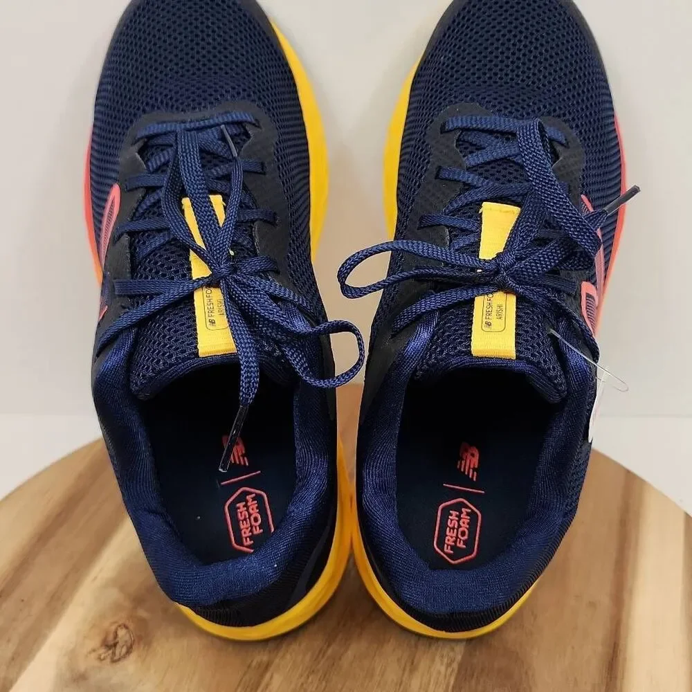 New Balance Fresh Foam Arishi v4 Boys 5.5 Blue
